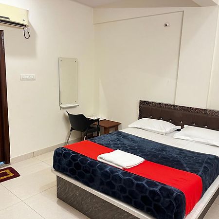 Hotel Raj Comfort Bangalore Eksteriør billede