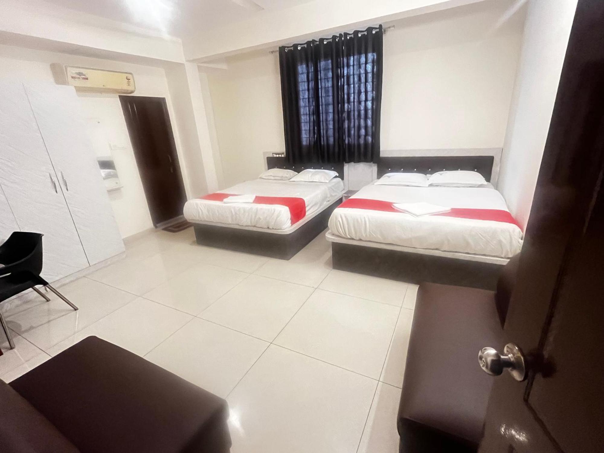Hotel Raj Comfort Bangalore Eksteriør billede